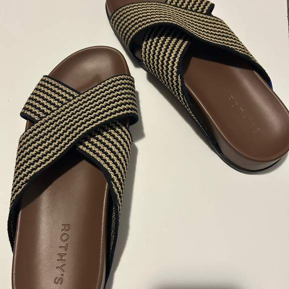 Rothy's Black and Tan Sandals with Criss-Cross Straps - Picture 4 of 4